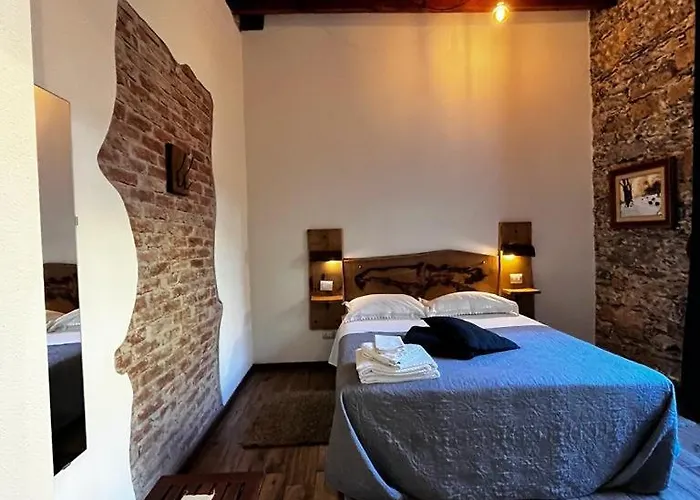 La Taverna Del Metallo * La Spezia