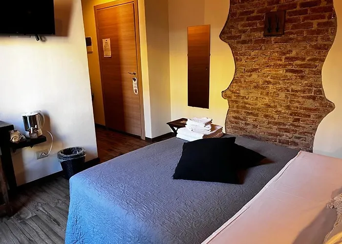 La Taverna Del Metallo La Spezia