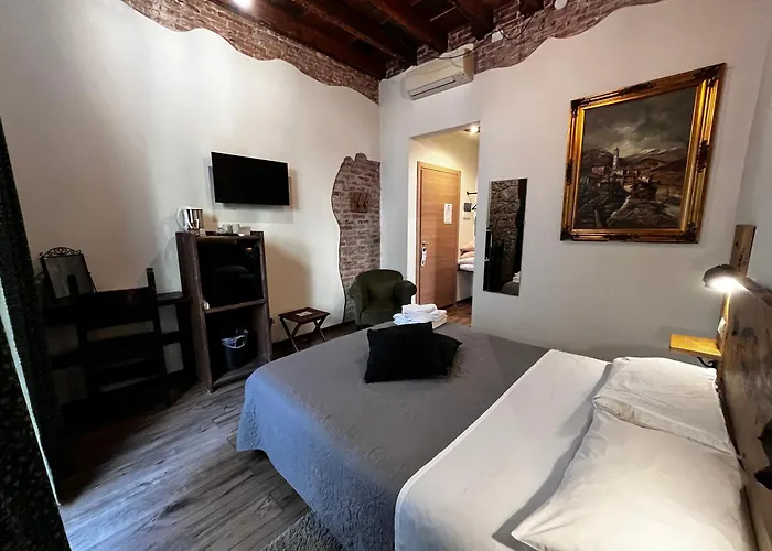 La Taverna Del Metallo Mini-hôtel La Spezia