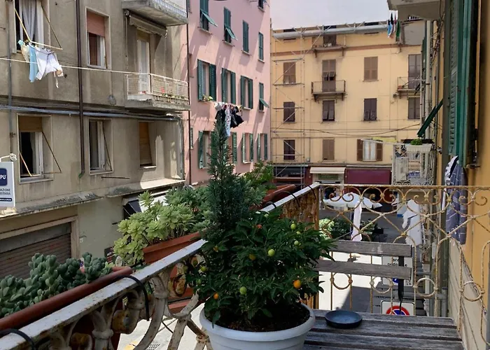 La Taverna Del Metallo Herberg